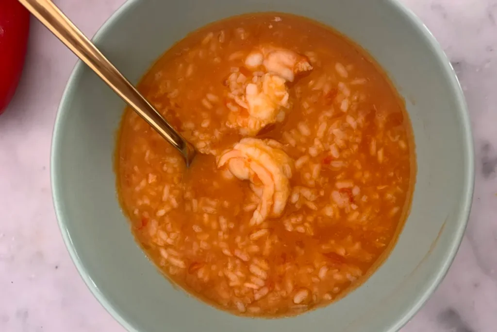 Sopa picante tailandesa de calabaza